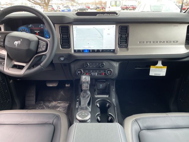 2025 Ford Bronco 4-Door Outer Banks - Photo 11