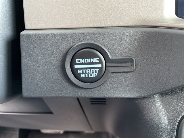 2025 Ford Bronco 4-Door Outer Banks - Photo 20