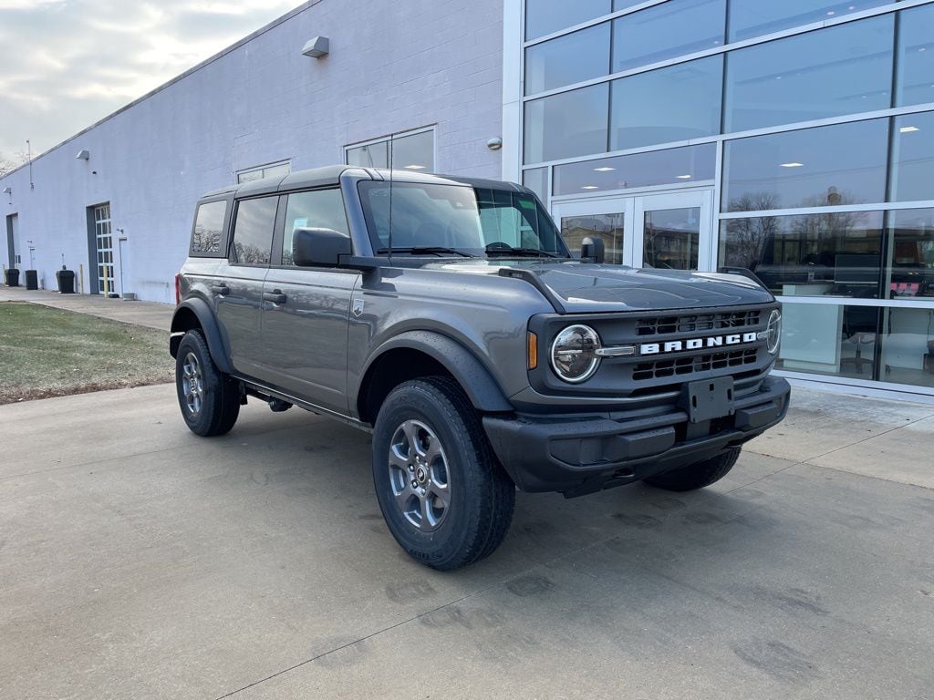 2025 Ford Bronco 4-Door Big Bend's photo