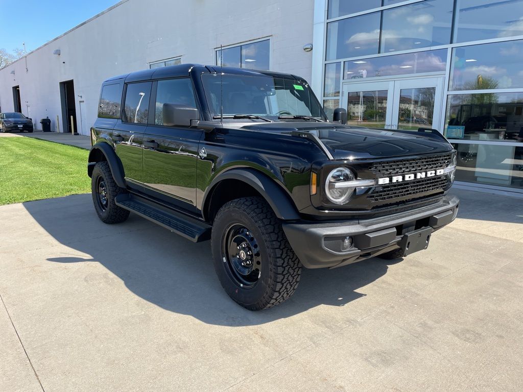 2026 Ford Bronco Outer Banks 4x4's photo
