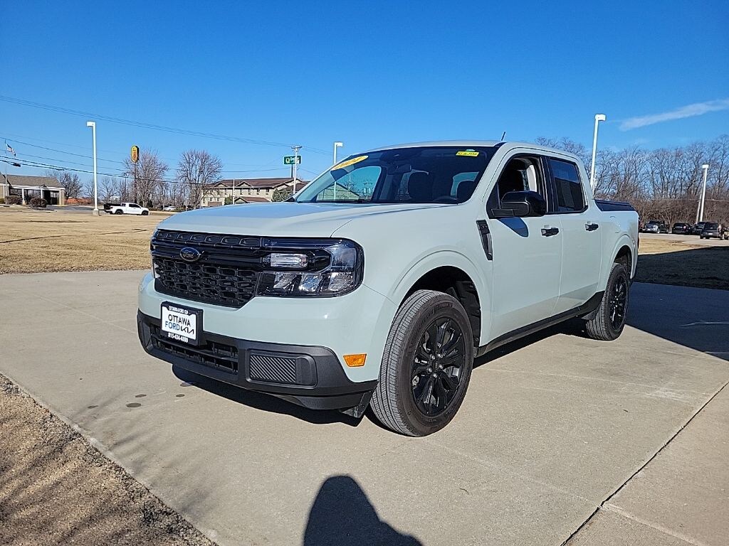 Used 2024 Ford Maverick XLT Truck SuperCrew