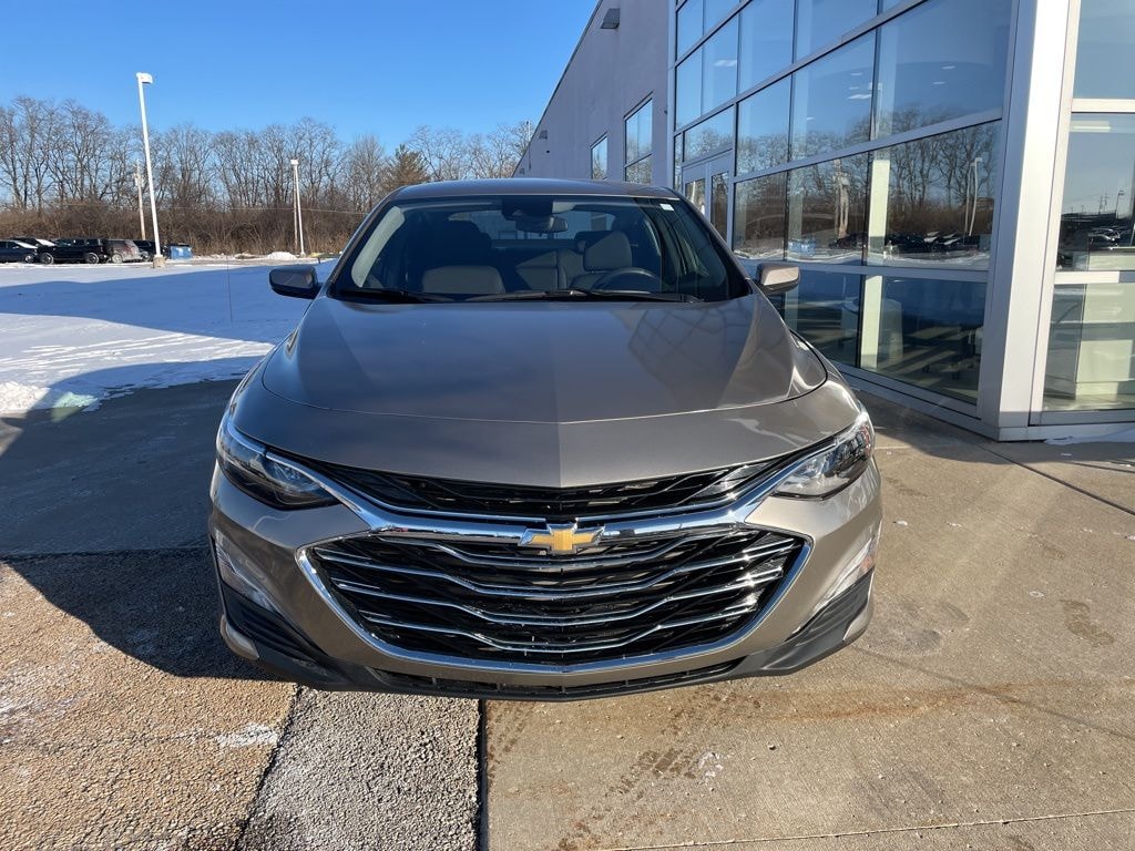 Used 2025 Chevrolet Malibu 1LT Sedan