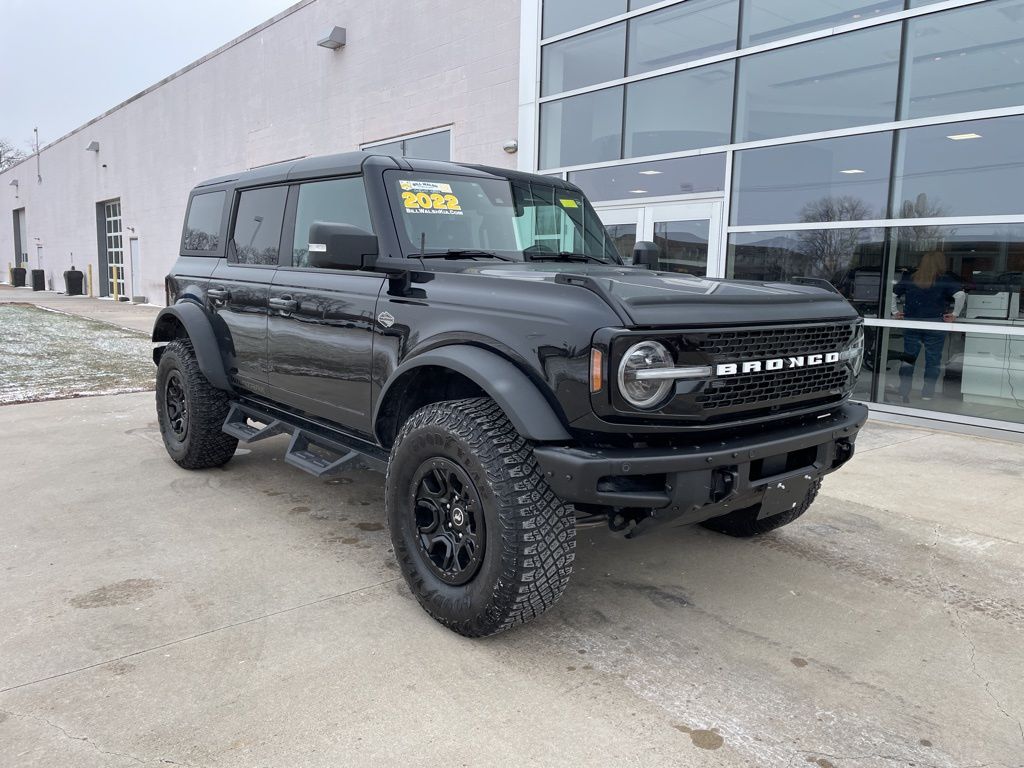 2022 Ford Bronco 4-Door Wildtrak's photo