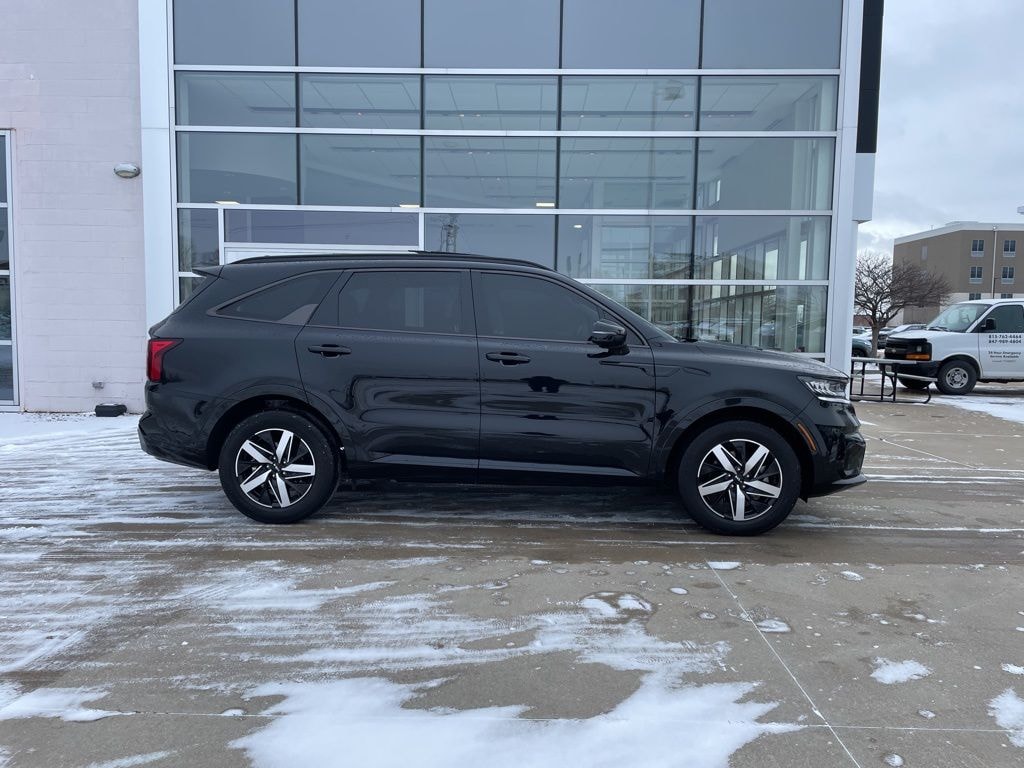 Used 2023 Kia Sorento S SUV