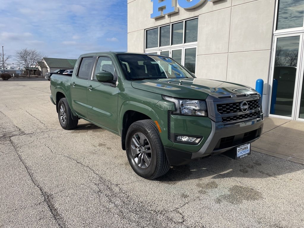 Used 2025 Nissan Frontier SV Truck Crew Cab