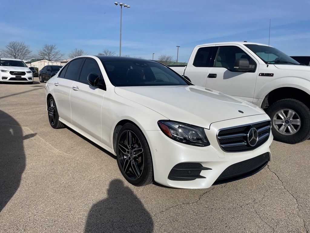 2019 Mercedes-Benz E-Class E300 4MATIC's photo