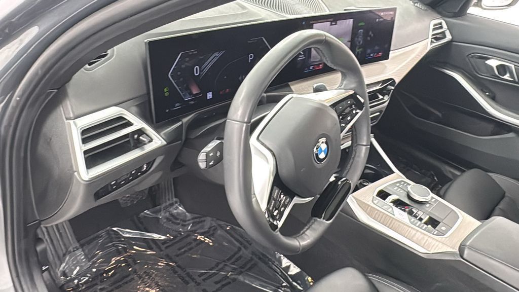 2025 BMW 3 Series 330i - Photo 34