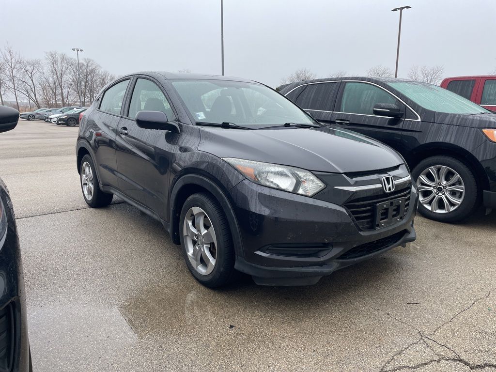2017 Honda HR-V LX AWD's photo