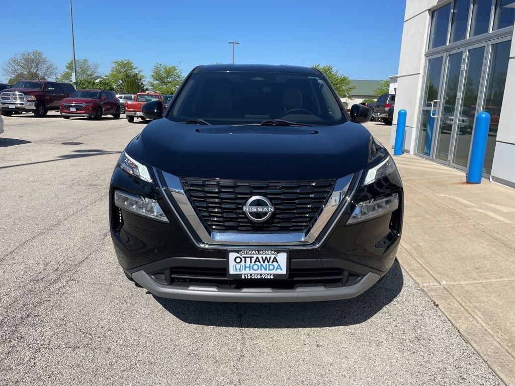Used 2023 Nissan Rogue SV SUV