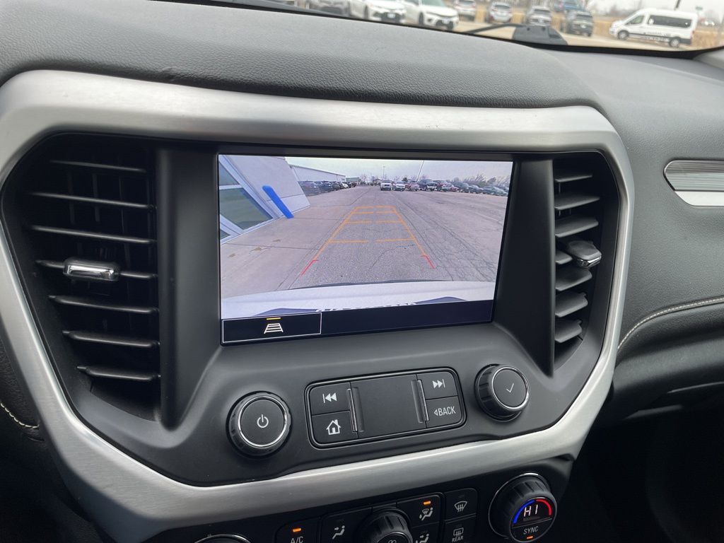 2023 GMC Acadia SLT - Photo 22