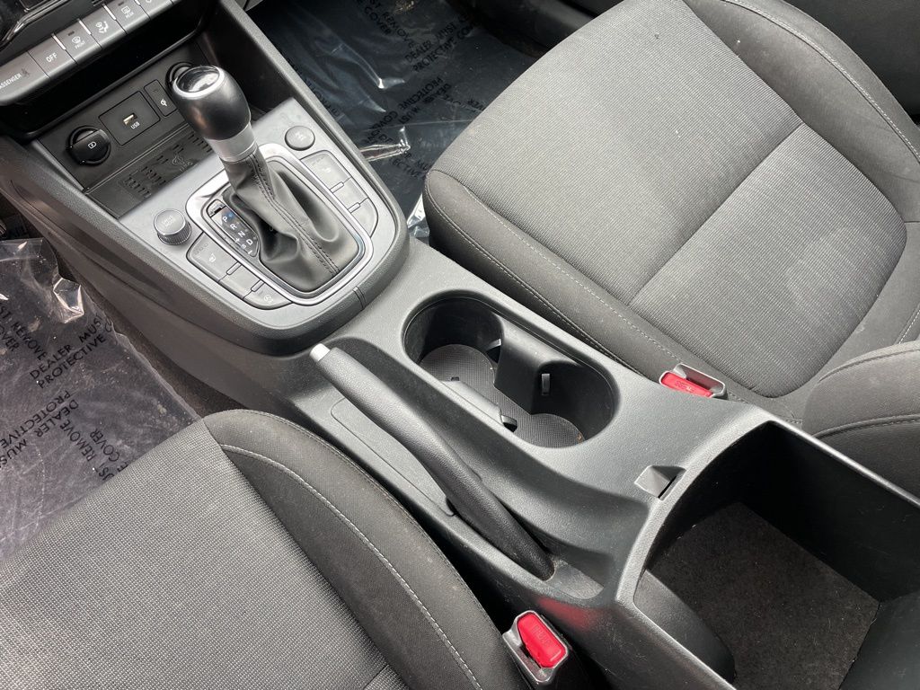 2023 Hyundai Kona SEL - Photo 9