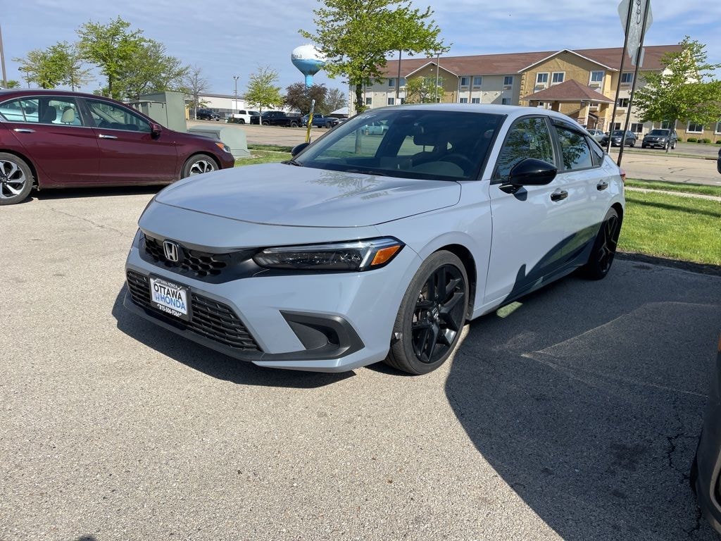 Used 2024 Honda Civic Sport Hatchback