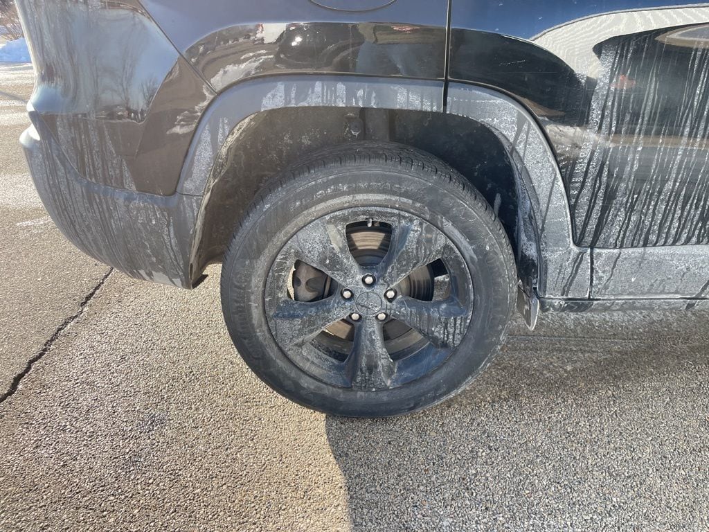 Used 2020 Jeep Cherokee Latitude Plus SUV