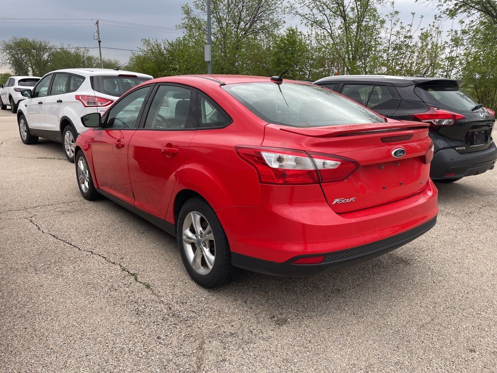 2012 Ford Focus Sedan SE's photo