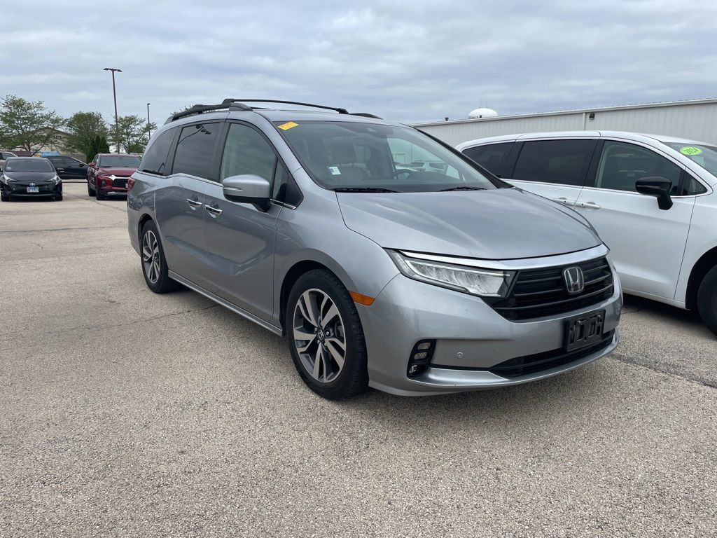 2022 Honda Odyssey Touring's photo