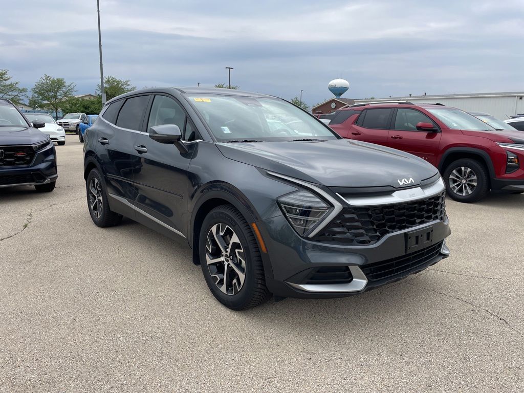 2024 Kia Sportage 2.5 EX AT's photo