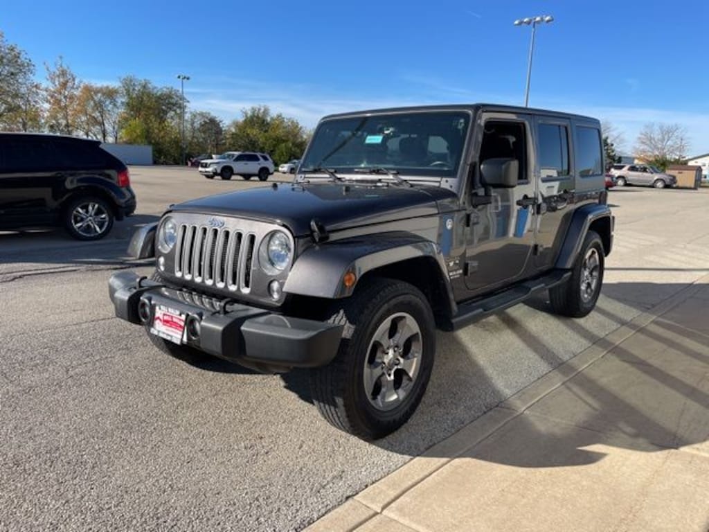 Used 2016 Jeep Wrangler JK Unlimited Sahara 4x4 SUV