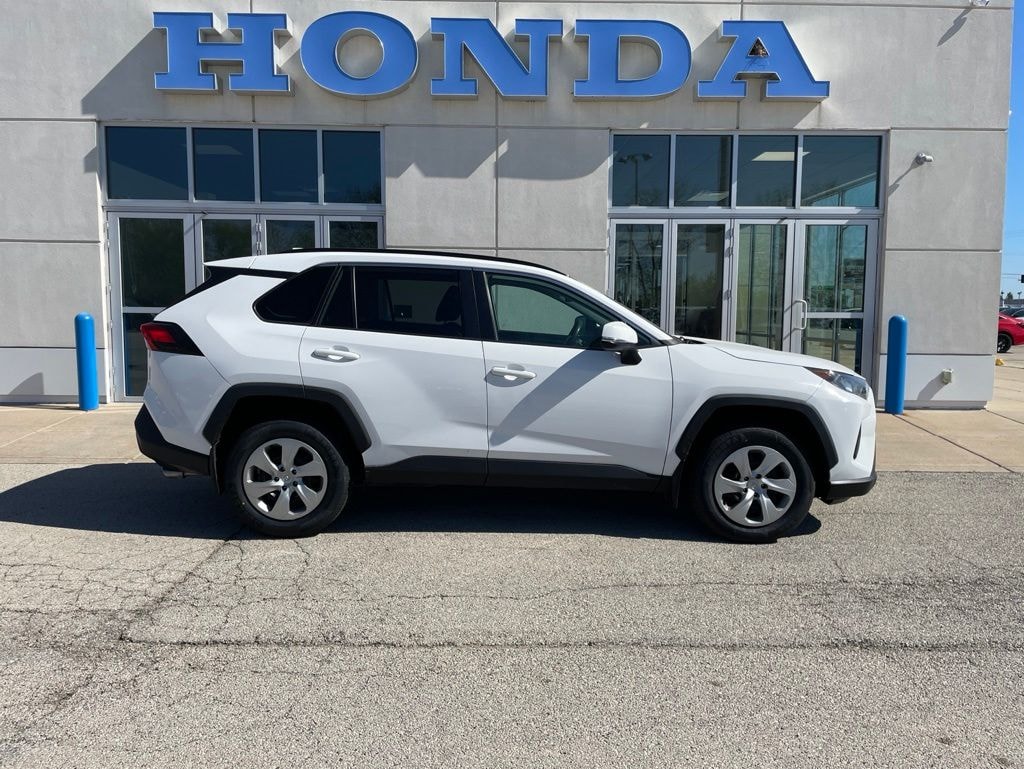 Used 2021 Toyota RAV4 LE SUV