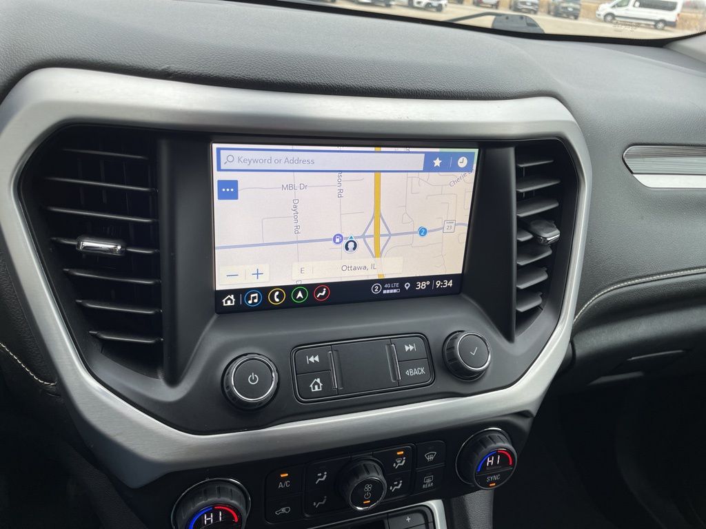 2023 GMC Acadia SLT - Photo 21
