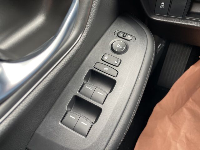 2026 Honda HR-V LX - Photo 23
