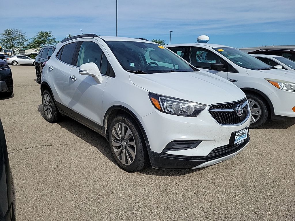2017 Buick Encore Preferred's photo
