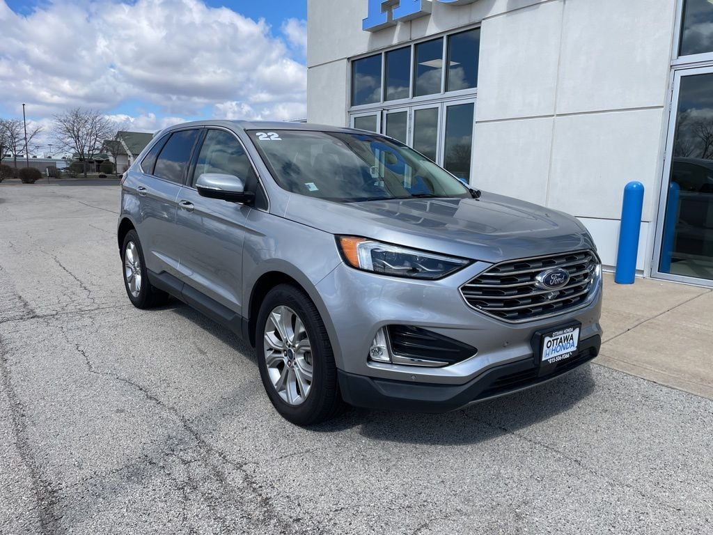 2022 Ford Edge Titanium