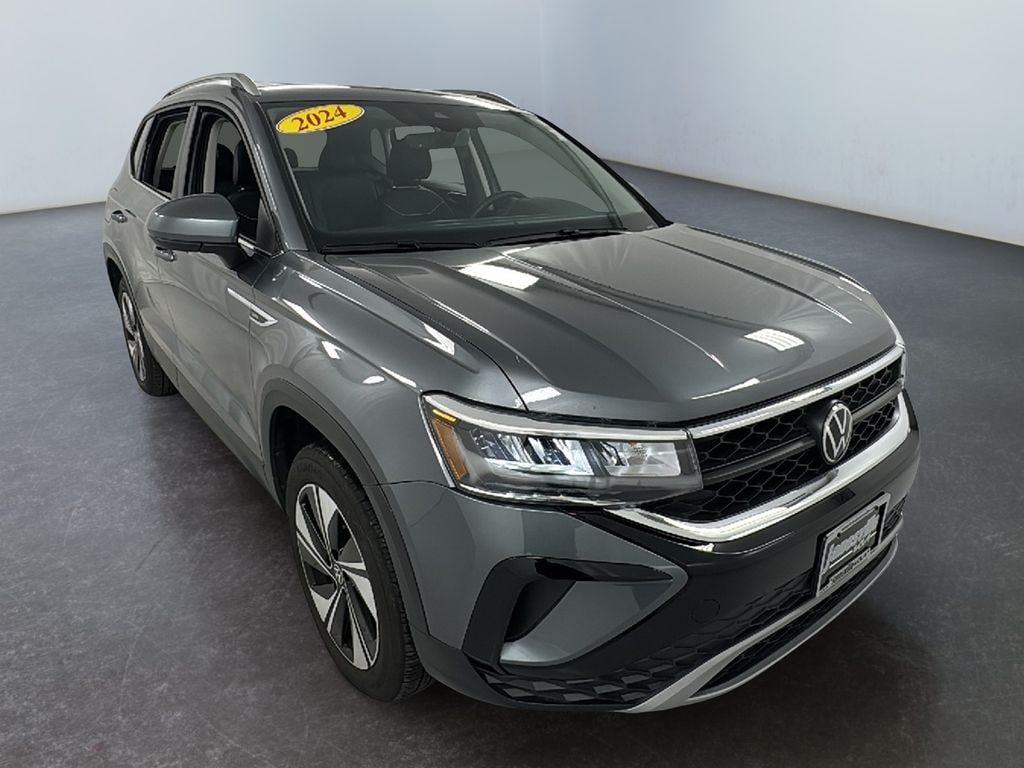 Used 2024 Volkswagen Taos 1.5T SE SUV