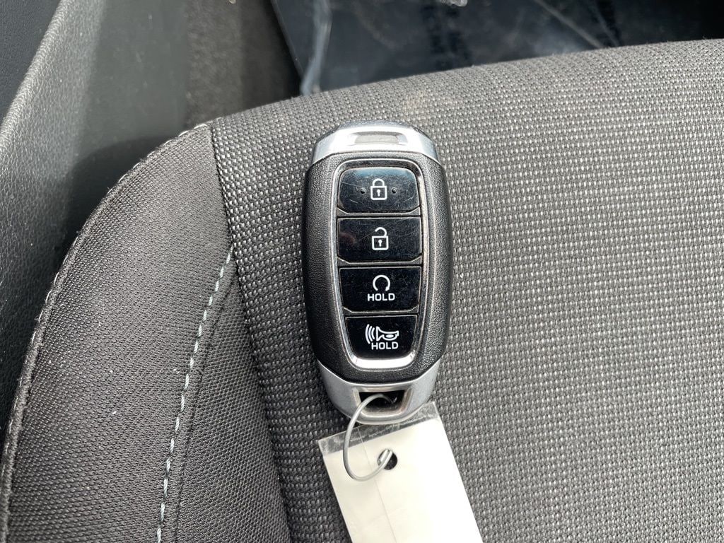2023 Hyundai Kona SEL - Photo 24
