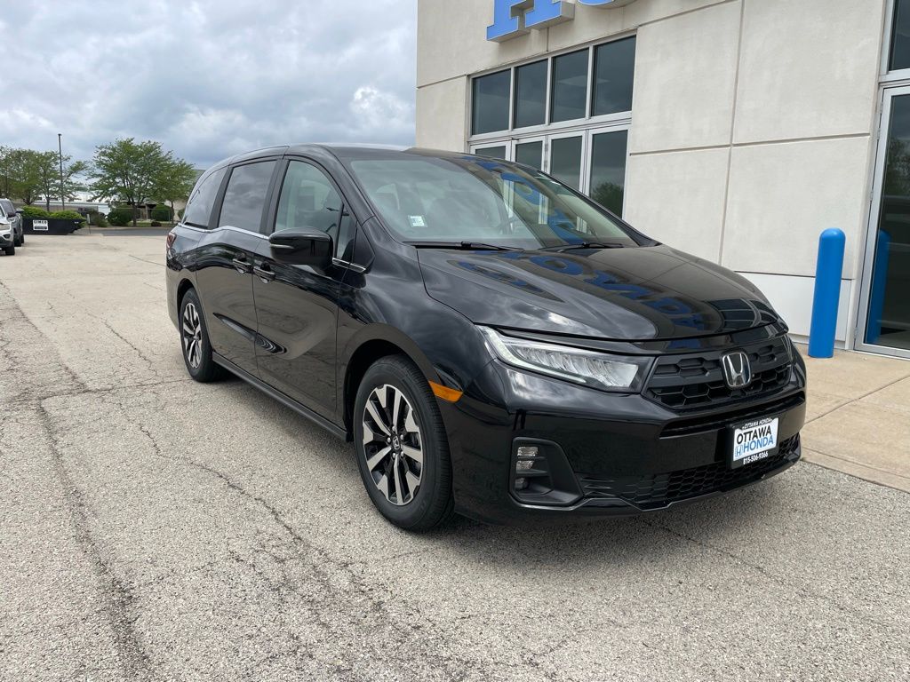 2026 Honda Odyssey EX-L's photo
