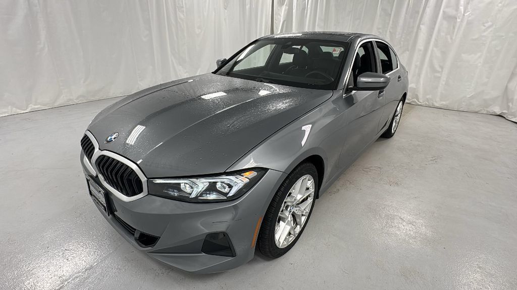 2025 BMW 3 Series 330i - Photo 7