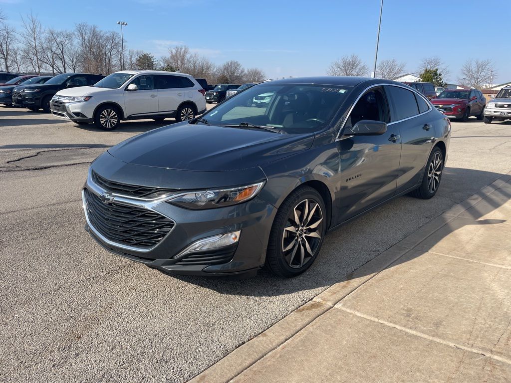 Used 2020 Chevrolet Malibu RS with VIN 1G1ZG5ST3LF020079 for sale in Ottawa, IL