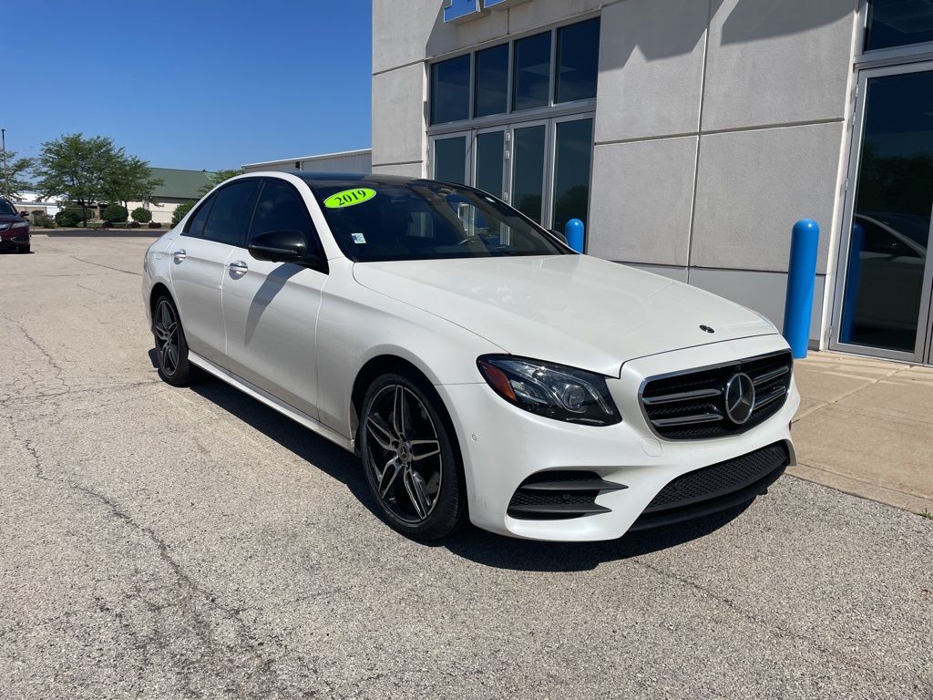 2019 Mercedes-Benz E-Class E300 4MATIC's photo
