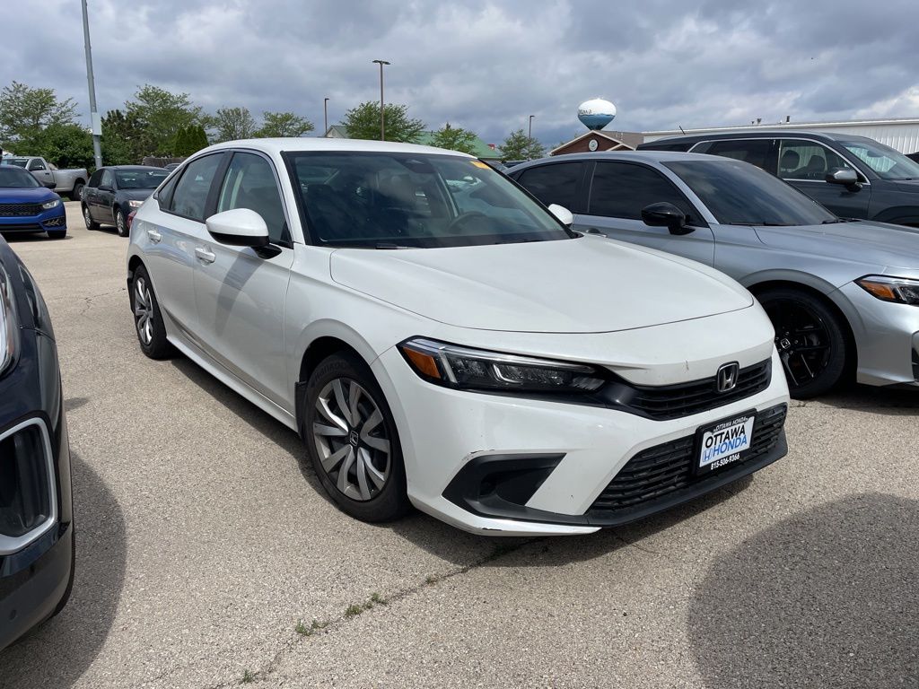 2024 Honda Civic LX CVT's photo