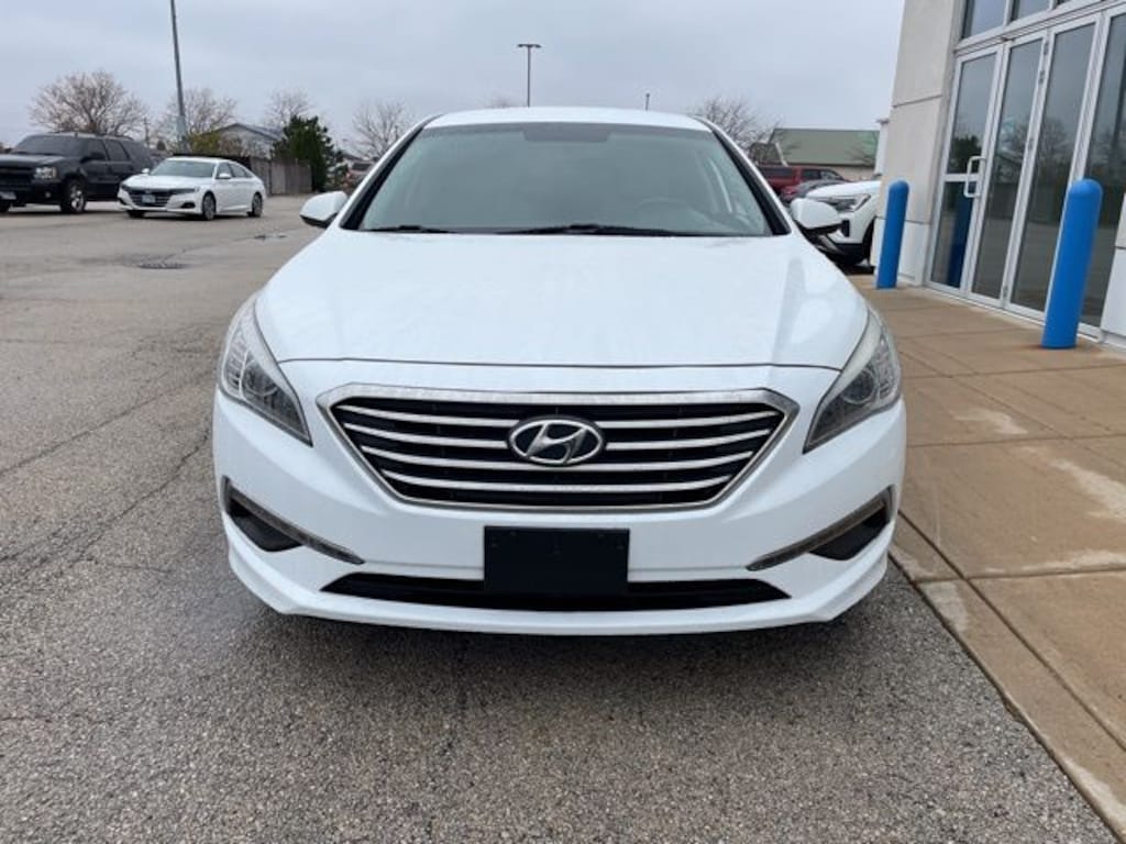 Used 2015 Hyundai Sonata SE Sedan