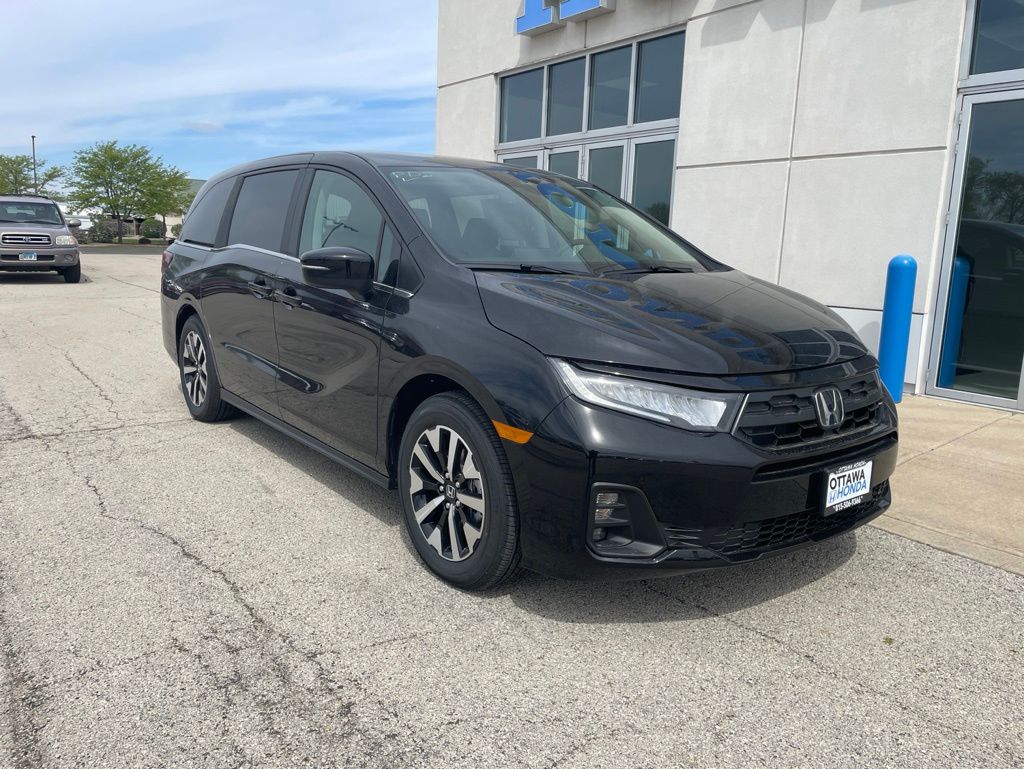2026 Honda Odyssey EX-L's photo