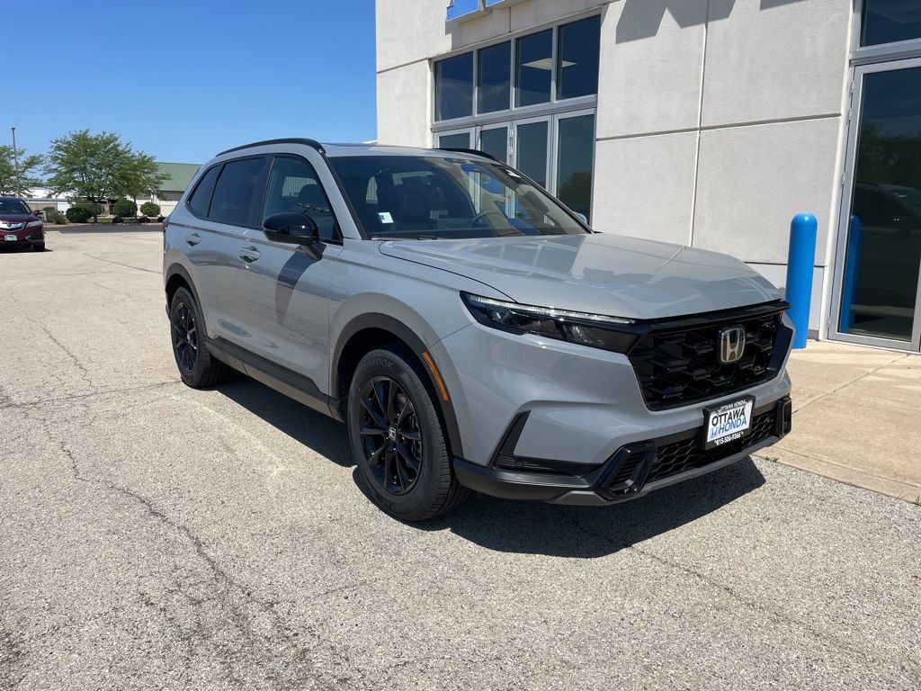 2026 Honda CR-V Hybrid Sport-L AWD's photo