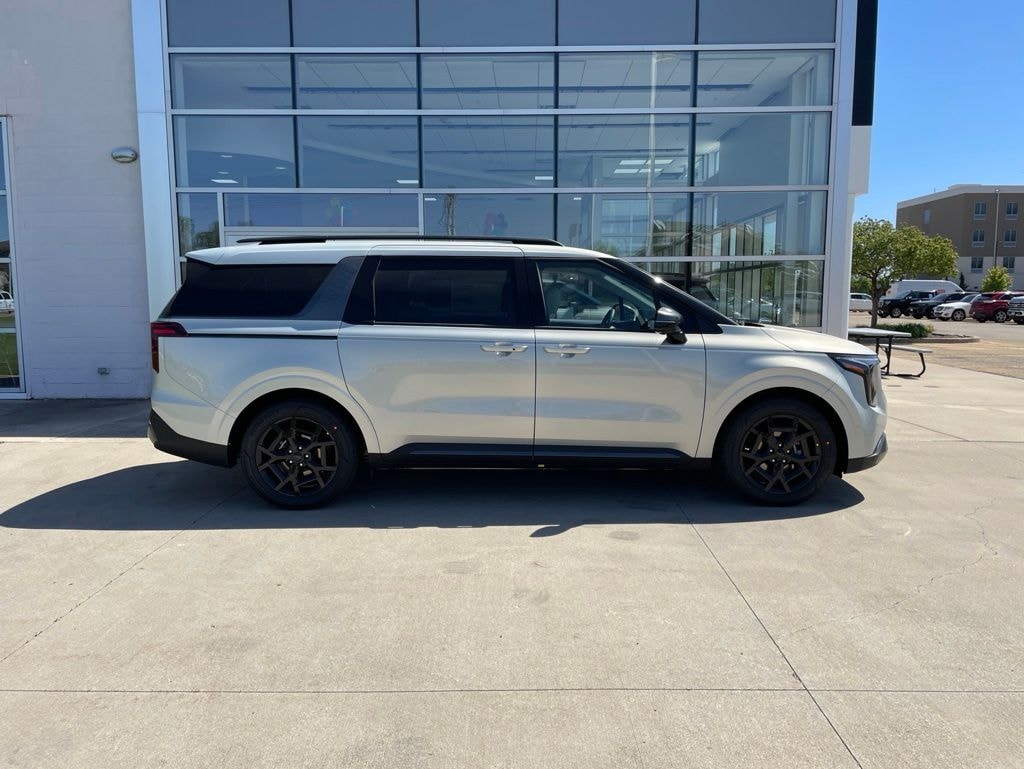 New 2026 Kia Carnival SX Van Passenger Van