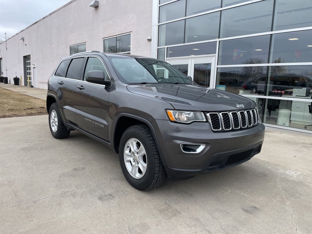 Used 2017 Jeep Grand Cherokee Laredo 4x4 SUV