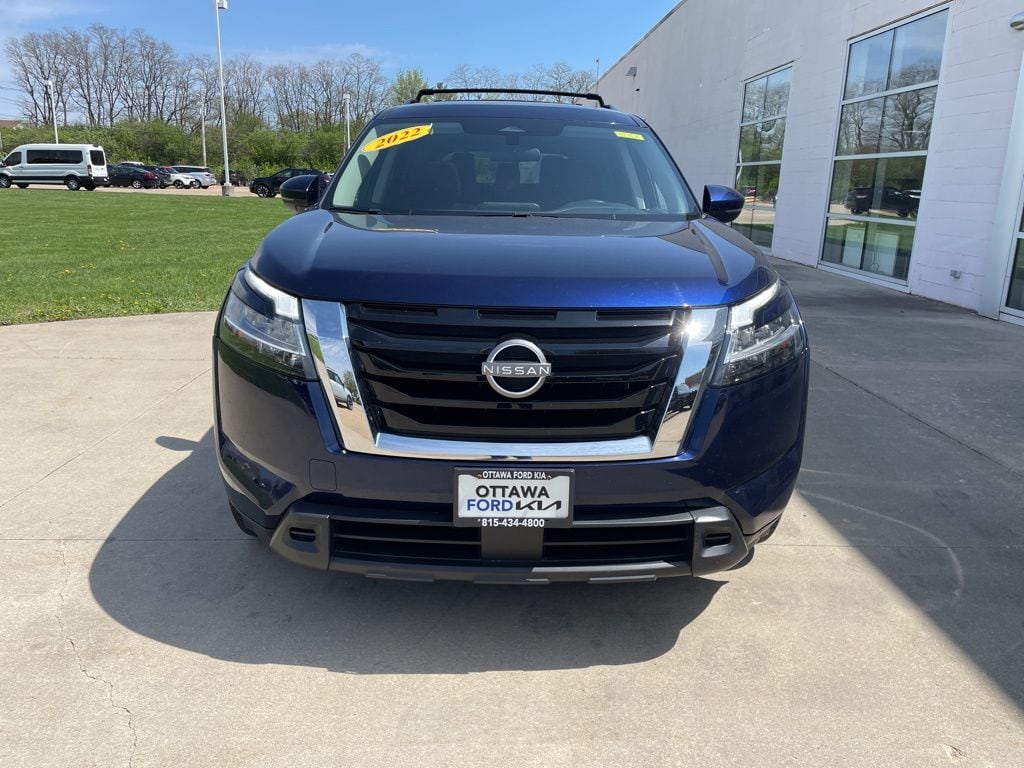 Used 2022 Nissan Pathfinder SV SUV