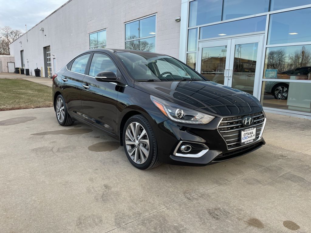 2021 Hyundai Accent Limited's photo