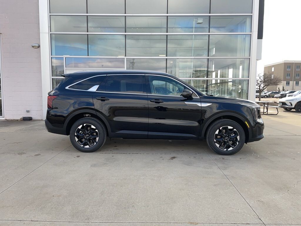New 2026 Kia Sorento S SUV