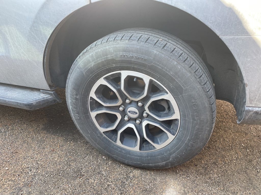 Used 2024 Ford Expedition XLT SUV