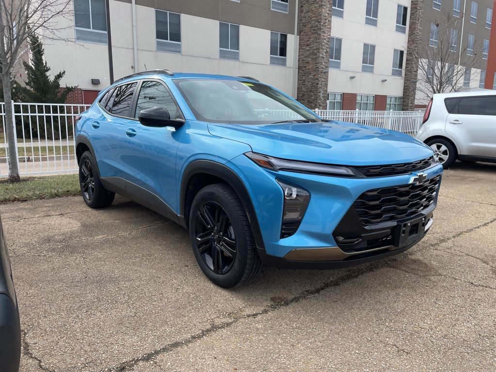 2025 Chevrolet Trax Activ's photo