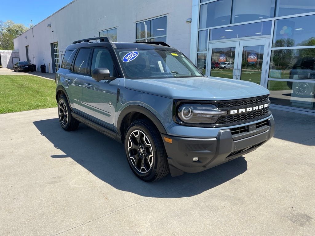 Used 2025 Ford Bronco Sport Outer Banks SUV