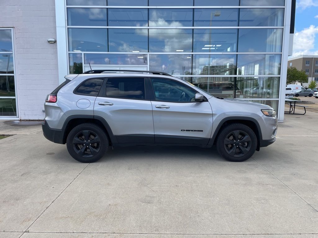 Used 2021 Jeep Cherokee Latitude Plus SUV