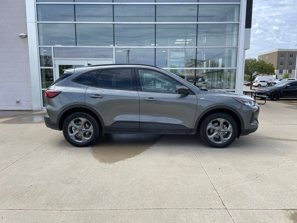 Certified 2025 Ford Escape ST-Line SUV