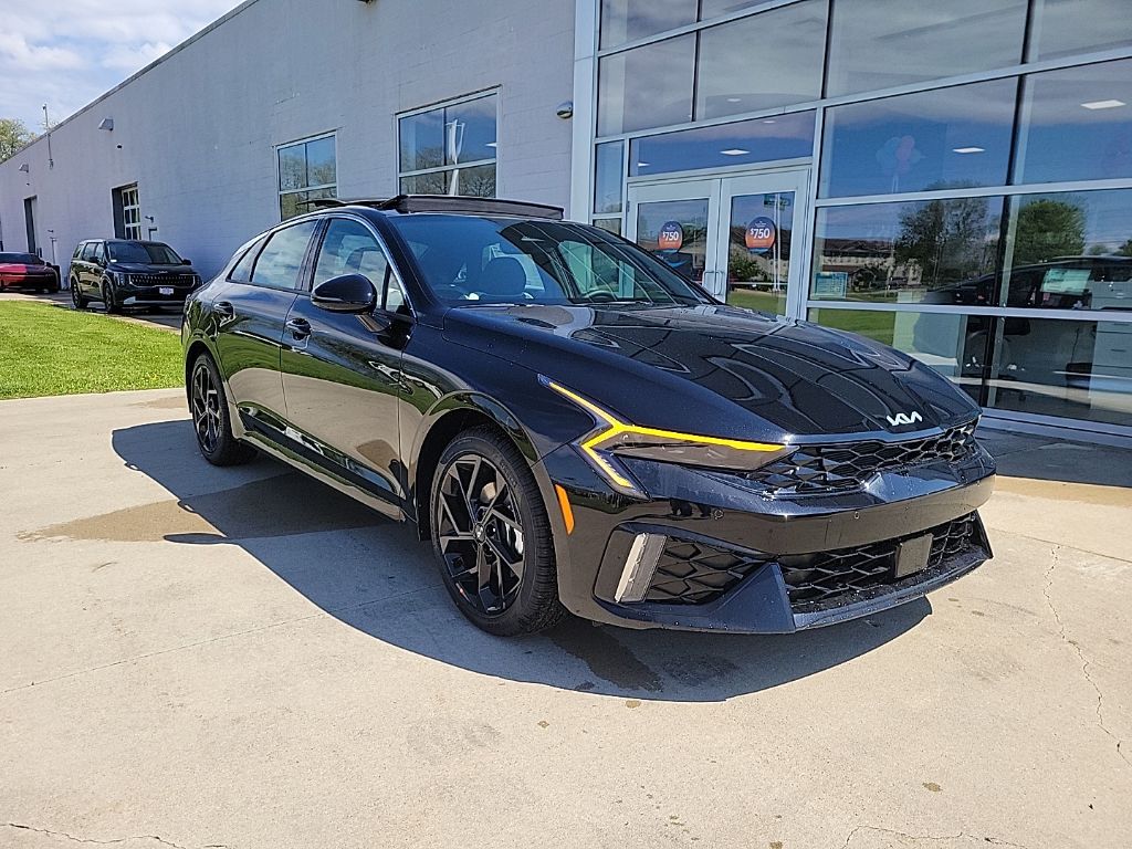 2026 Kia Optima GT-Line AWD's photo