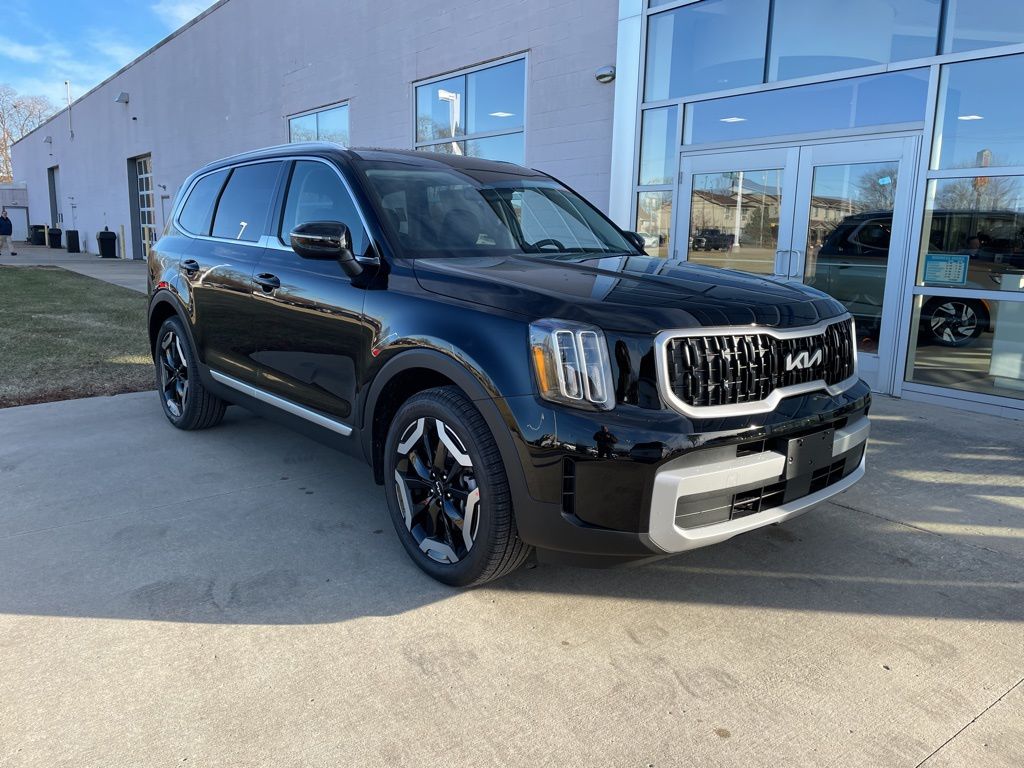 2025 Kia Telluride EX's photo