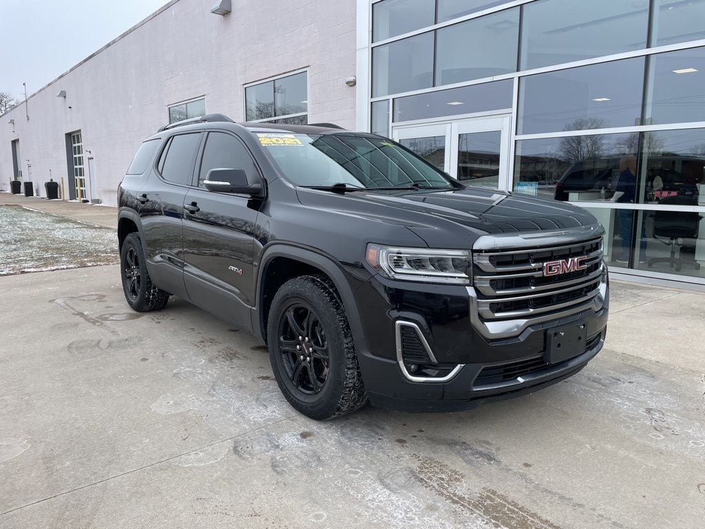 2021 GMC Acadia AT4's photo