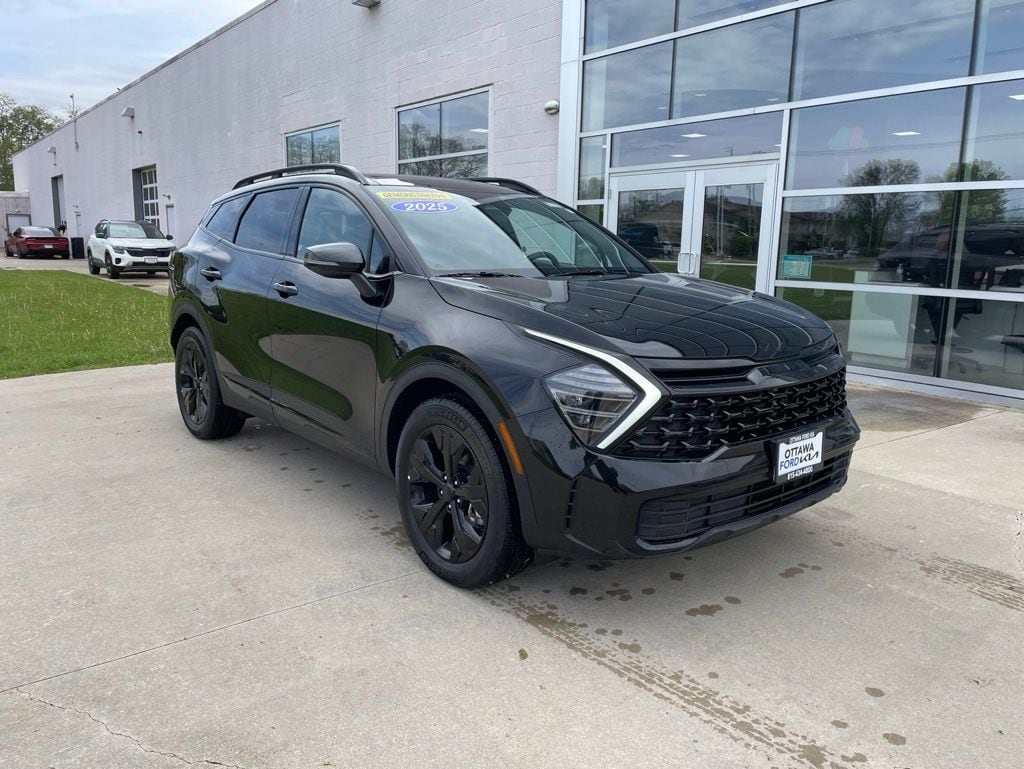 2025 Kia Sportage 1.6 X-Line PHEV AT AWD's photo